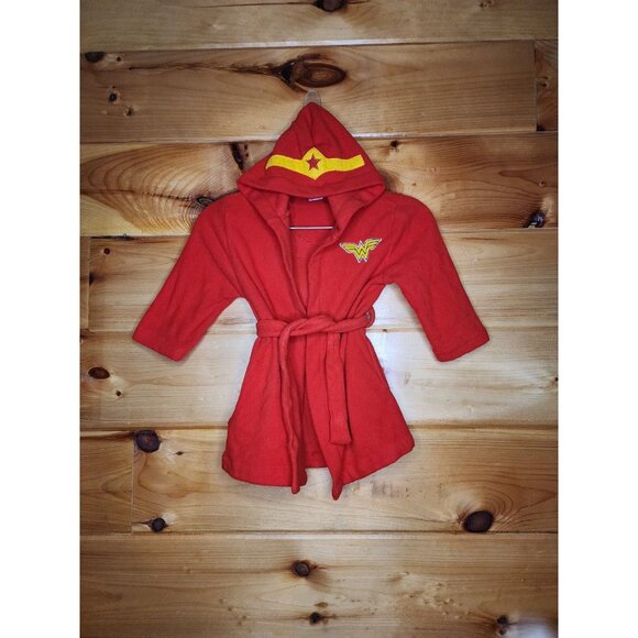 Dreamworks Wonder Woman 2T Toddler Robe With Hood Belt Attached - Picture 2 of 10